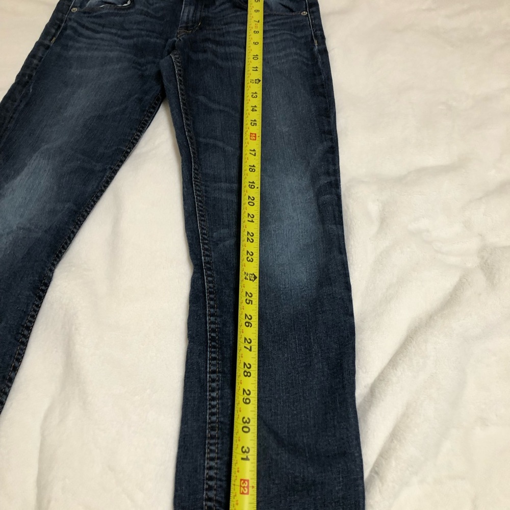 𝅺Hudson crop straight cuff Bacara style size 27z. Nwot